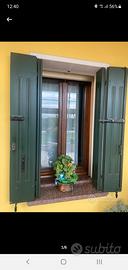 5 coppie Scuri finestre in legno più scuri Portone