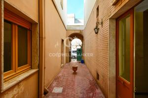 Casa indipendente - Campi Salentina