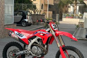 CRF 450r 2022 YOSHIMURA COMPLETO