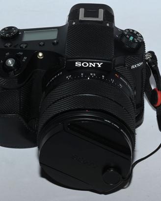 Sony RX- 10 Mac 4
