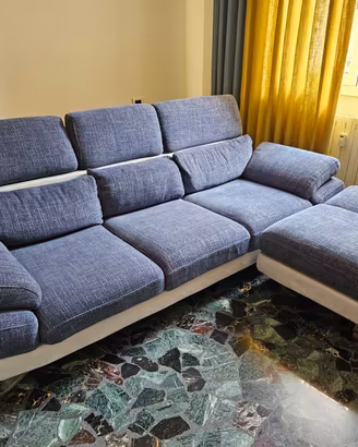Divano marca Poltronesofà modello Gimigliano