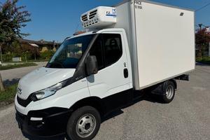 Iveco daily 35q. cella isotermica + frigo