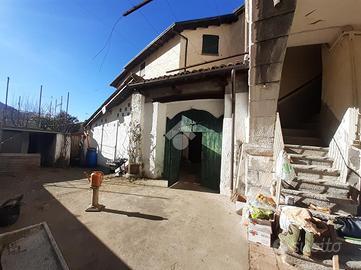 CASA SEMINDIPENDENTE A ZONE