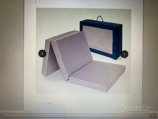 Vacanze? Materassino da viaggio!