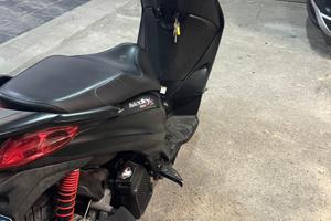 PiaggioMedleyS 125 2022-Pari nuovo-2200 trattabili