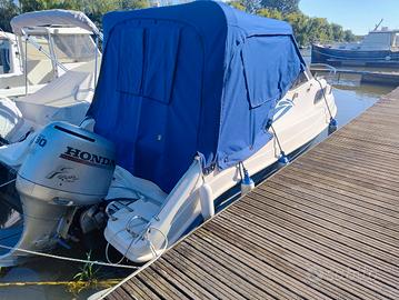 barca cabin senza motore