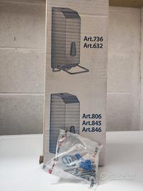 Dispenser in acciaio inox da parete
