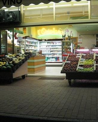 Negozio frutta e verdura