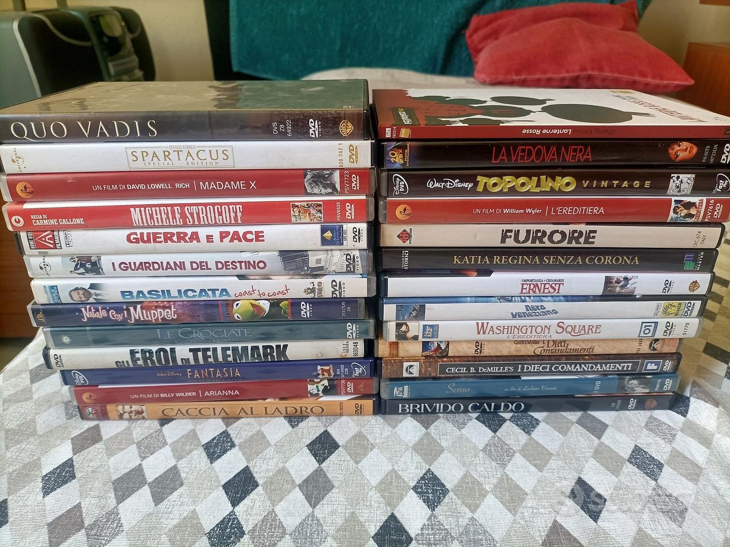 DVD vari anche sigillati Lanterne rosse VHS CD etc - Musica e Film In ...