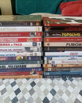 DVD vari anche sigillati Lanterne rosse VHS CD etc