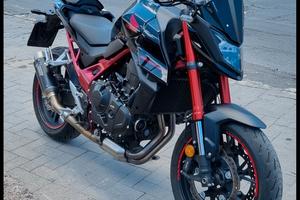 honda hornet 750