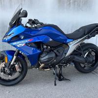 BMW Motorrad R 1300 R R 1300 RS