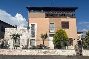 Casa indipendente da ristrutturare