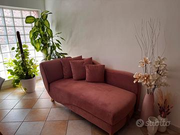 Chaise longue rosa con contenitore