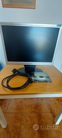 monitor 17'' pollici