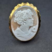 Anello con Cammeo Argento Placcato in oro 18 kt