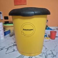 Bidone porta crocchette, giochi, ecc..