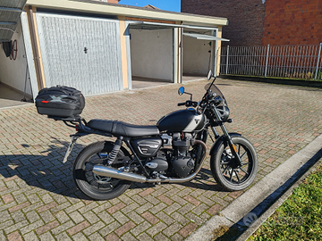 Triumph speed twin 900. 2024. Km 2600