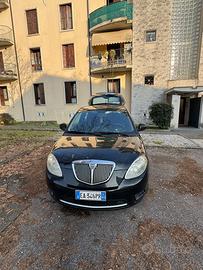 Lancia Ypsilon 2010