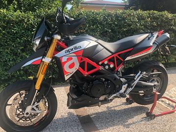 Aprilia Dorsoduro 900