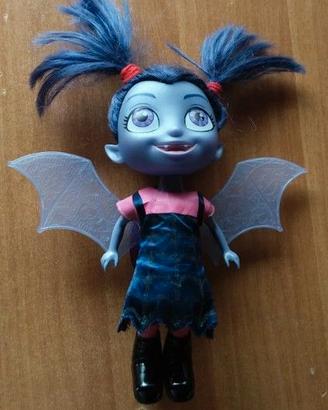 Bambola Vampirina da 27 cm, sonora