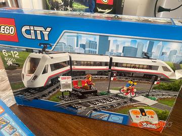 Treno freccia bianca lego