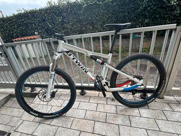 MountainBike RockRider 720S