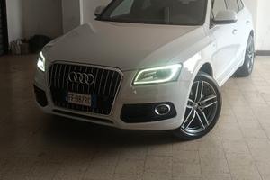 Audi q 5 s line 