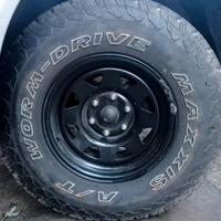 gomme maxxis 275 70 16