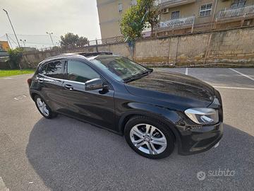 Mercedes gla