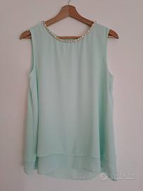 Maglia Smanicata con Applique