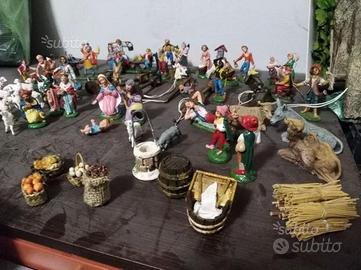 Pastori e accessori per presepe