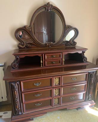 Elegante comò con specchiera anni ’70