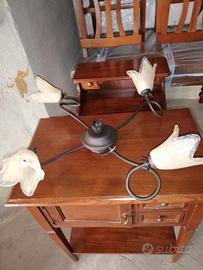 2 Lampadari 1 a 4 luci 1 a 2 luci a parete