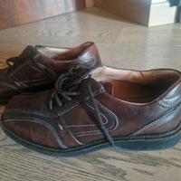 scarpe uomo con lacci