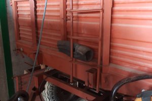 Rimorchio munito di libretto di circolazione