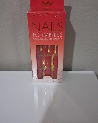 Nails to impress