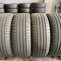 235 50 19 Bridgestone 70% utile, compreso montaggi