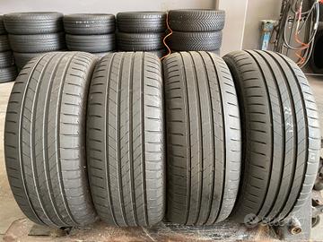 235 50 19 Bridgestone 70% utile, compreso montaggi