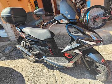 kymko super 8 125 cc