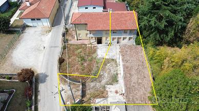 PORZIONE DI BIFAMILIARE A CASTELFRANCO VENETO