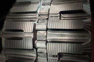 Cingolo in gomma 300mm