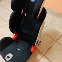 seggiolino auro chicco isofix