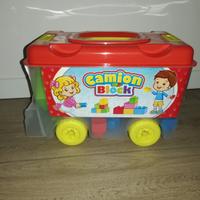 gioco lego bambino 