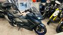 yamaha-t-max-560-base-con-bauletto-originale-specc
