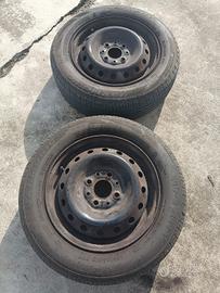 Coppia gomme 165/65 R13 con cerchi - 80/90% - 0323