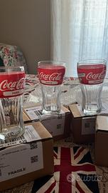 Coca cola bicchieri