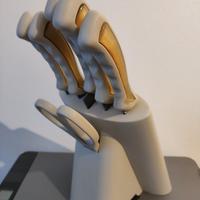 Ceppo con 5 coltelli e forbici da cucina