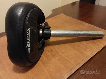 Sella bici in pelle nera con canotto