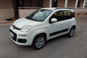 Fiat Panda 0.9 TwinAir 82 CV Turbo Natural Power E